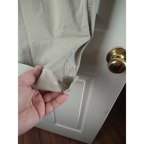 Eddie Bauer Vashon Fit Tan Wide Leg Pocket Zip Slit Capri Pant Size 40" Waist - Picture 2 of 12